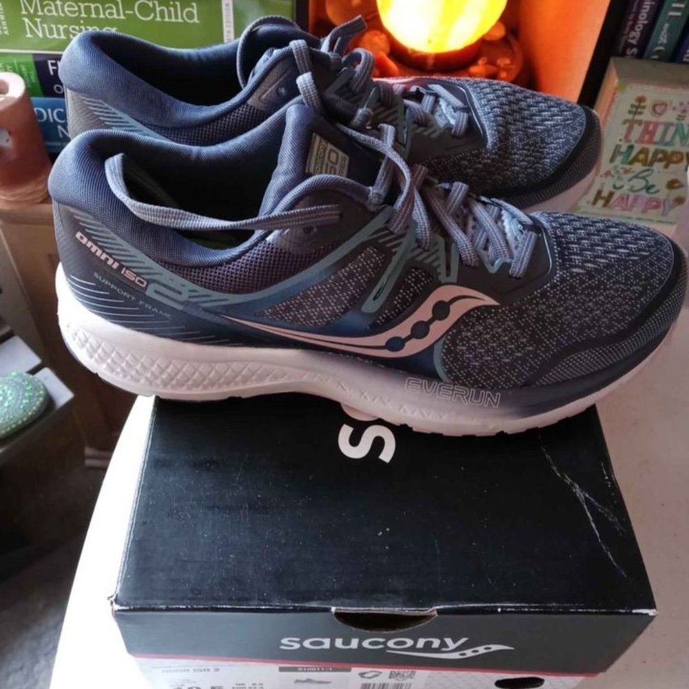 Saucony OMNI ISO 2, Size 10.5 Medium - Women's